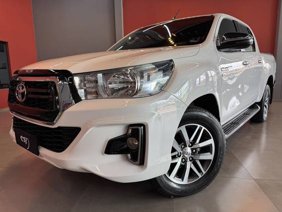 TOYOTA HILUX 2.7 SRV 4X4 CD 16V FLEX 4P AUTOMÁTICO